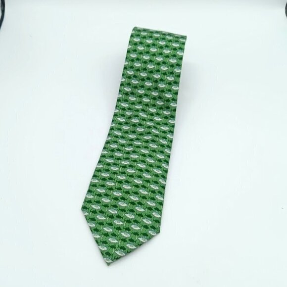 Handmade Vineyard Vines Martha's Vineyard Green Fish Print Silk Tie - Picture 2 of 6